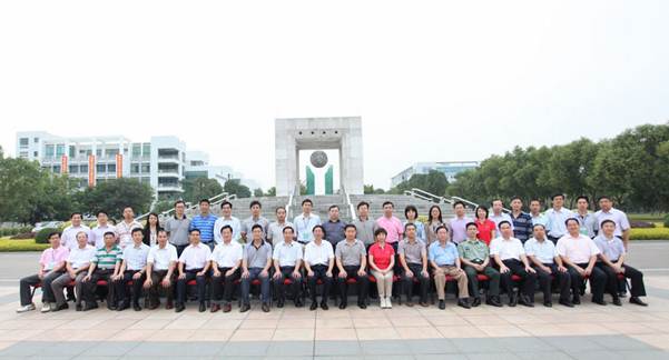 说明: http://www.sdpt.com.cn/images/12/12/07/c6e92kdjmy/20121024-164000.jpg