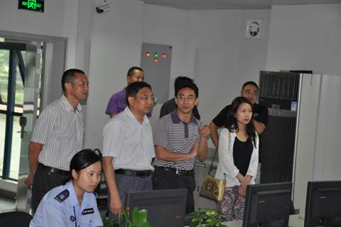 说明: http://zwc.sdpt.com.cn/_mediafile/zwc/2014/08/08/1j3sua8hix.jpg